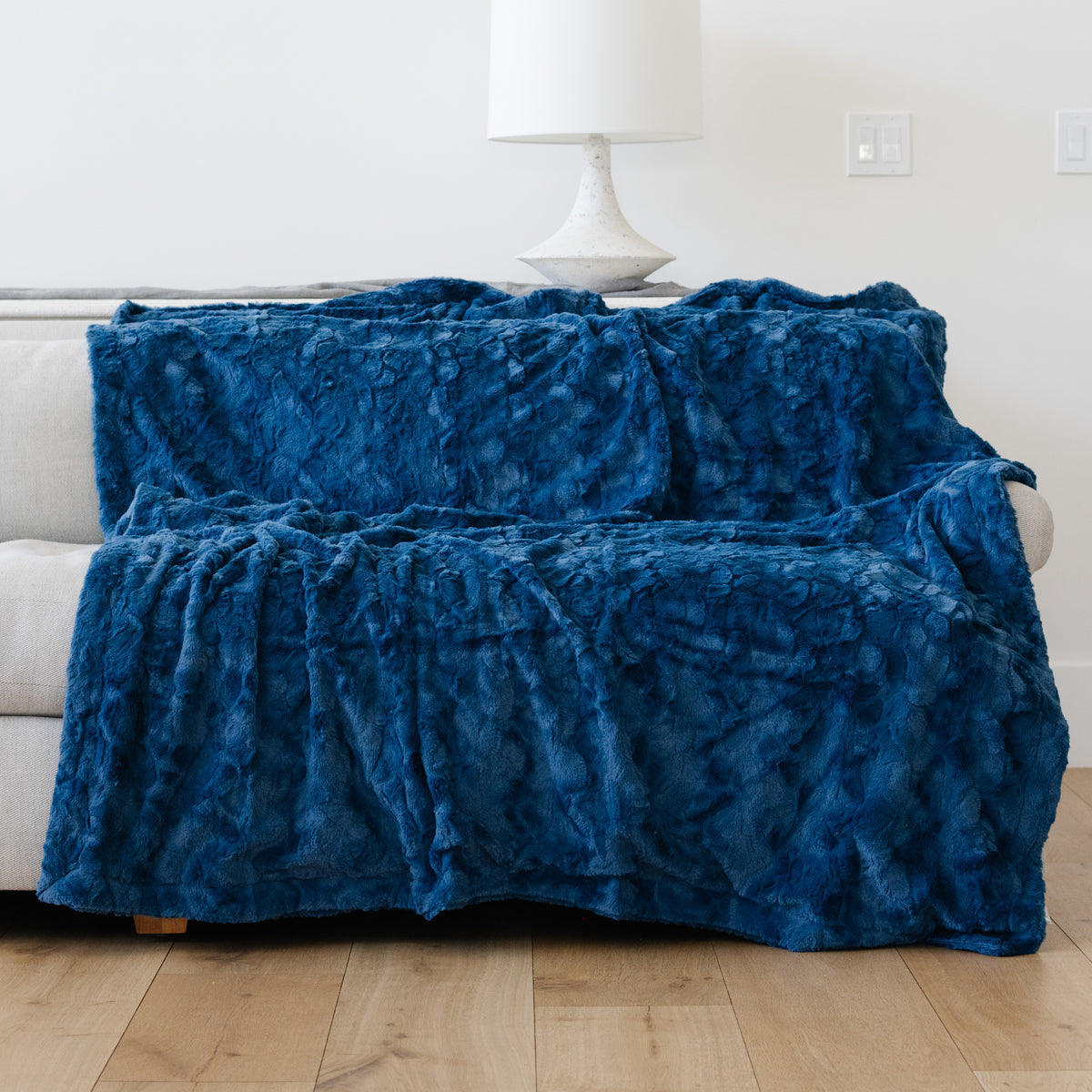 Crushed velvet throws online for sofas